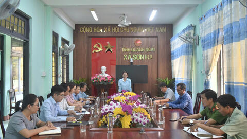 Họp trực báo UBND xã định kỳ tháng 9