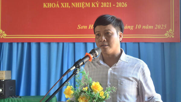 Tổ Đại biểu số 3 HĐND xã tiếp xúc cử tri tại thôn Hà Thành Tiếp tục chương trình tiếp xúc cử tri trước kỳ họp thường lệ cuối năm 2025