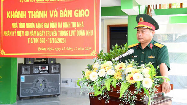 Bộ Chỉ huy Quân Sự tỉnh bàn giao Nhà tình nghĩa cho gia đình sách trên địa bàn xã Sơn Hạ